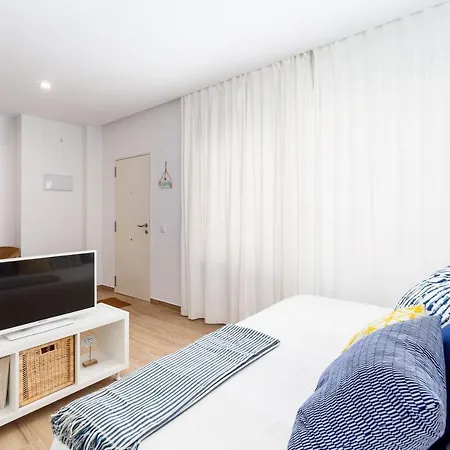 Luna Apartment